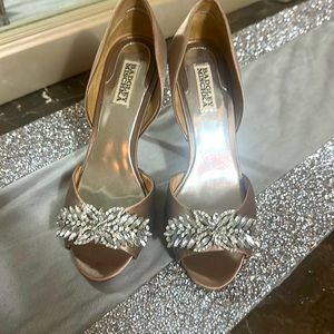 Hello is so beautiful